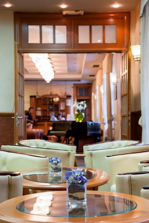 Aleksandar Hotell Vrnjačka Banja Exteriör bild